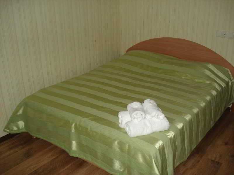 Гостиница Siesta Киев Sofiivska Borshchahivka Экстерьер фото